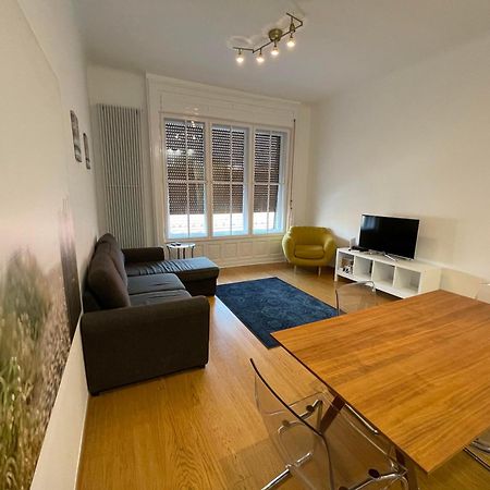 City Center 1, Cozy 2Br In The City Center! Budapest Esterno foto