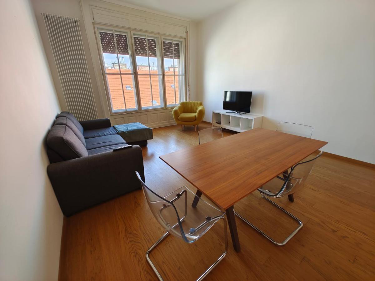 City Center 1, Cozy 2Br In The City Center! Budapest Esterno foto