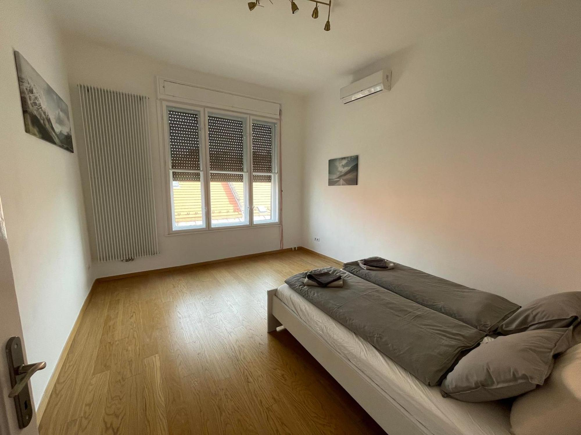 City Center 1, Cozy 2Br In The City Center! Budapest Esterno foto